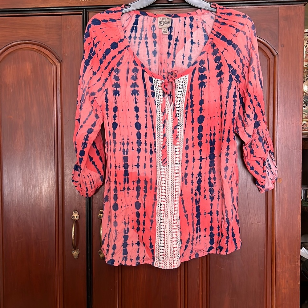 COMO Tie Dye Style Vintage Cute Tie Neck Boho Top Size Large